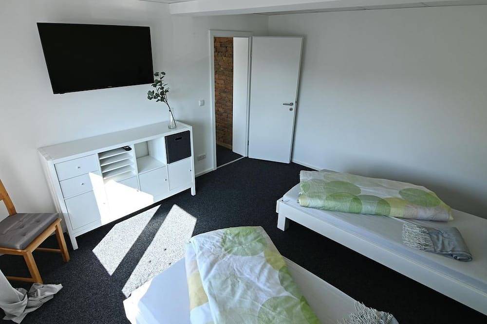 Ganze Wohnung, Ferienwohnung - Gästehaus Achenbach in Biedenkopf, Naturpark Lahn-Dill-Bergland