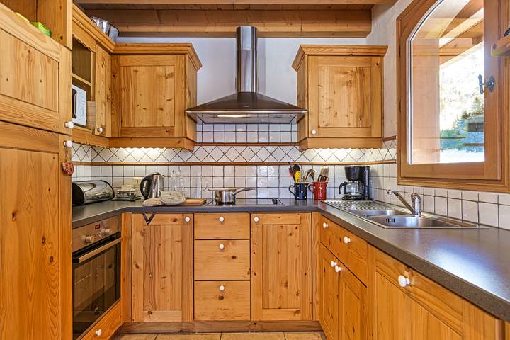 Chalets Bonheur 6Br Sauna Sleeps 10 in Les Grandes Montets, Chamonix-Mont-Blanc