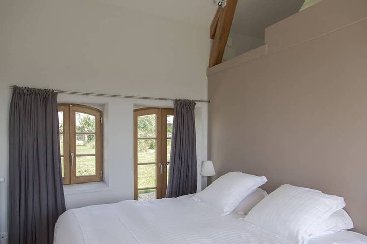 Location de vacances pour 4 personnes, avec piscine ainsi que terrasse et jardin, animaux acceptés à Ambillou - 2