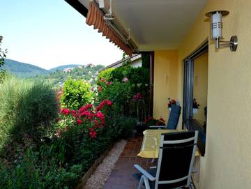 Ferienwohnung für 4 Personen, mit Ausblick und Terrasse, kinderfreundlich in Neckargemünd