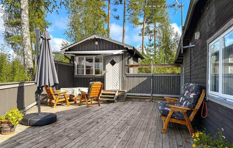 Hus för 5 Personer med sjöutsikt in Grums, Värmland