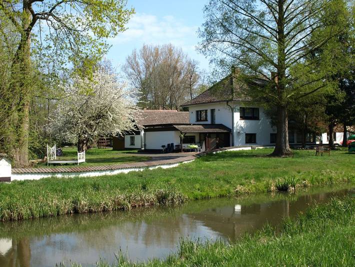 Ferienwohnung für 2 Personen, mit Terrasse und Garten in Burg (Spreewald)