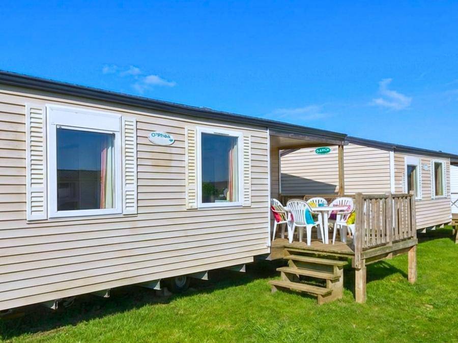 Camping Pors Ar Vag - Mobilhome 4 personnes - Mobil-home premium avec vue sur mer in Plomodiern, Région de Châteaulin