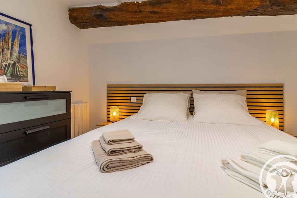 Gîte charmant entre Loire et Layon, terrasse, jardin, parking, proche d'Angers, idéal pour couples in Rochefort-sur-Loire, Région d'Angers