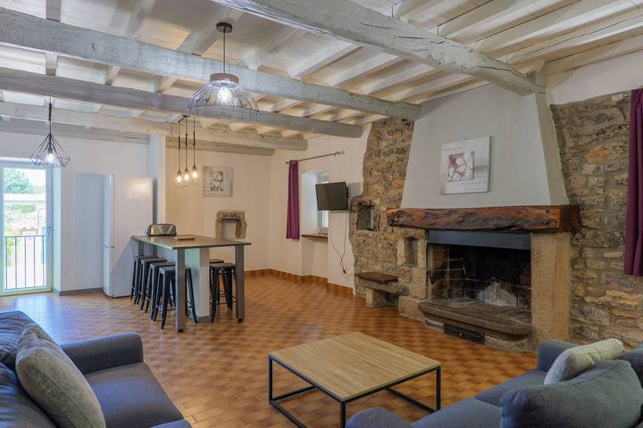 Gîte pour 7 personnes, avec jardin à Joyeuse - 4