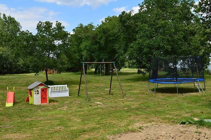 Chambre d’hôte pour 5 personnes, avec jardin et piscine dans le Loir-et-Cher - 4
