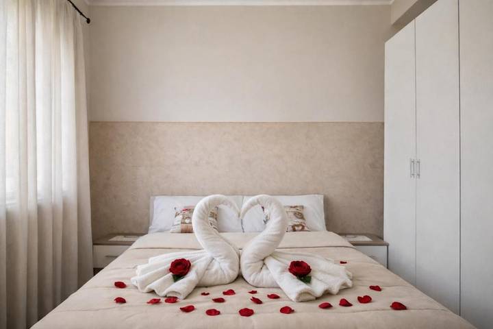 Location de vacances pour 7 personnes, avec piscine ainsi que jardin et vue, animaux acceptés à Piedimonte Etneo - 3