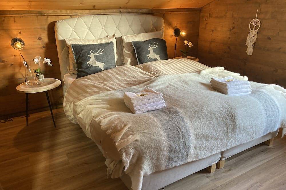 Luxus-Chalet mit Panoramablick im Lötschental, mit privatem Carport in Kippel, Brig - Goms & Umgebung