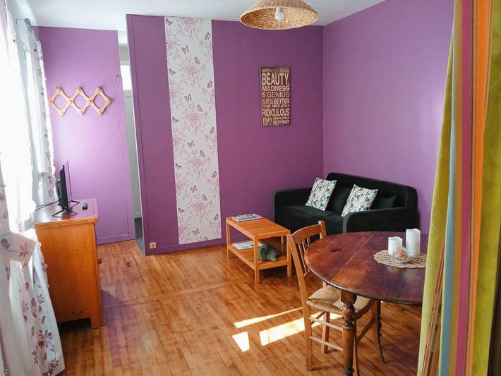 Chambre d’hôte pour 2 personnes, avec vue et jardin