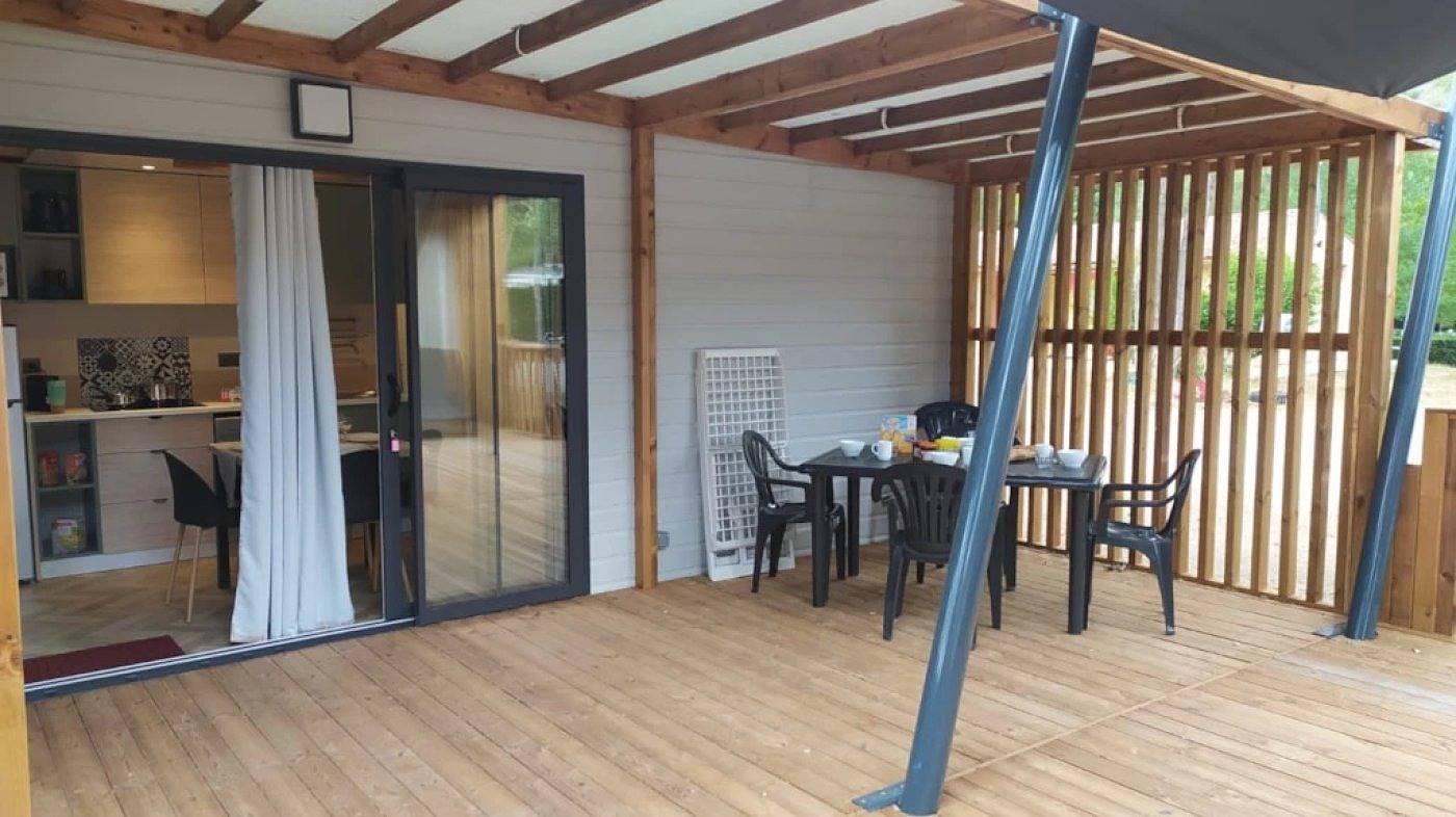 Zecamping 3* parc aquatique locatif Tv Lv clim 70m2 in Saint-Maime, Parque natural regional del Luberon