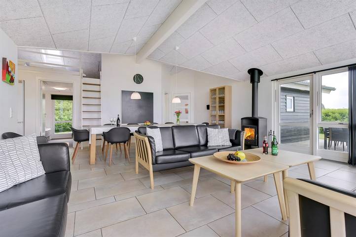 Ferienhaus für 10 Personen, mit Sauna und Terrasse sowie Whirlpool und Garten in Sydals - 4