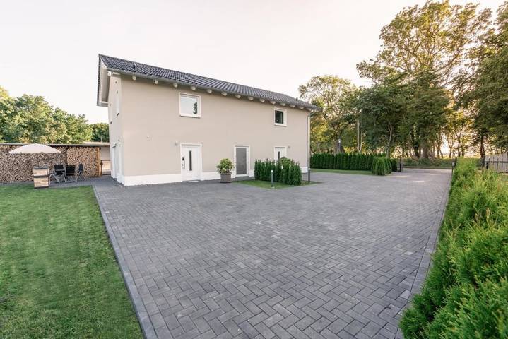 Ferienhaus für 5 Personen, mit Ausblick und Garten in Putgarten
