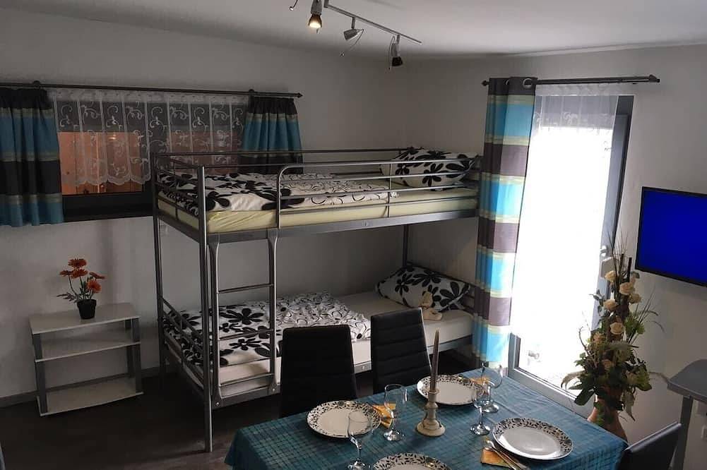 Ganze Wohnung, Ferienapartment Nord (Wa325) in Wackersdorf, Ostbayern