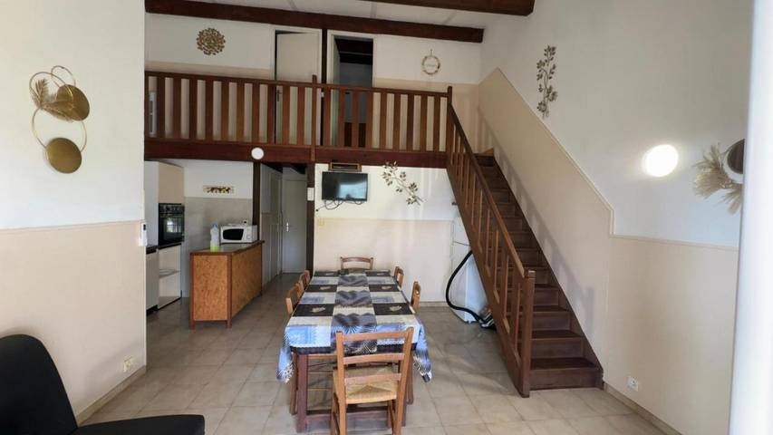 Location de vacances pour 8 personnes, avec jardin et vue, animaux acceptés à Vico - 2