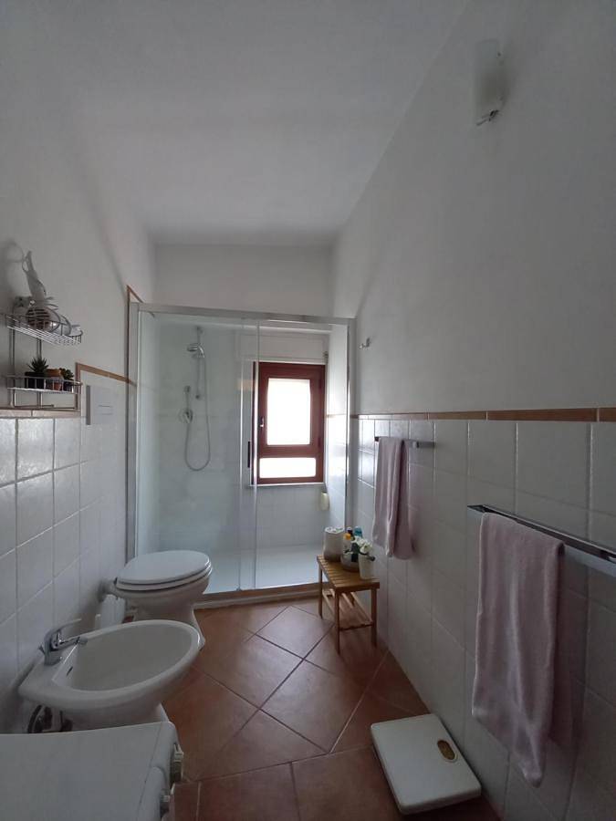 Gîte pour 4 personnes, avec vue et terrasse à Baunei - 3