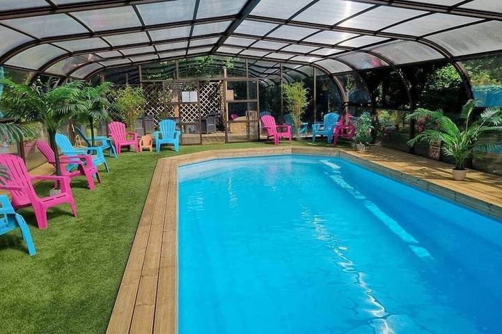 Chalet pour 8 personnes, avec jardin et piscine - 1
