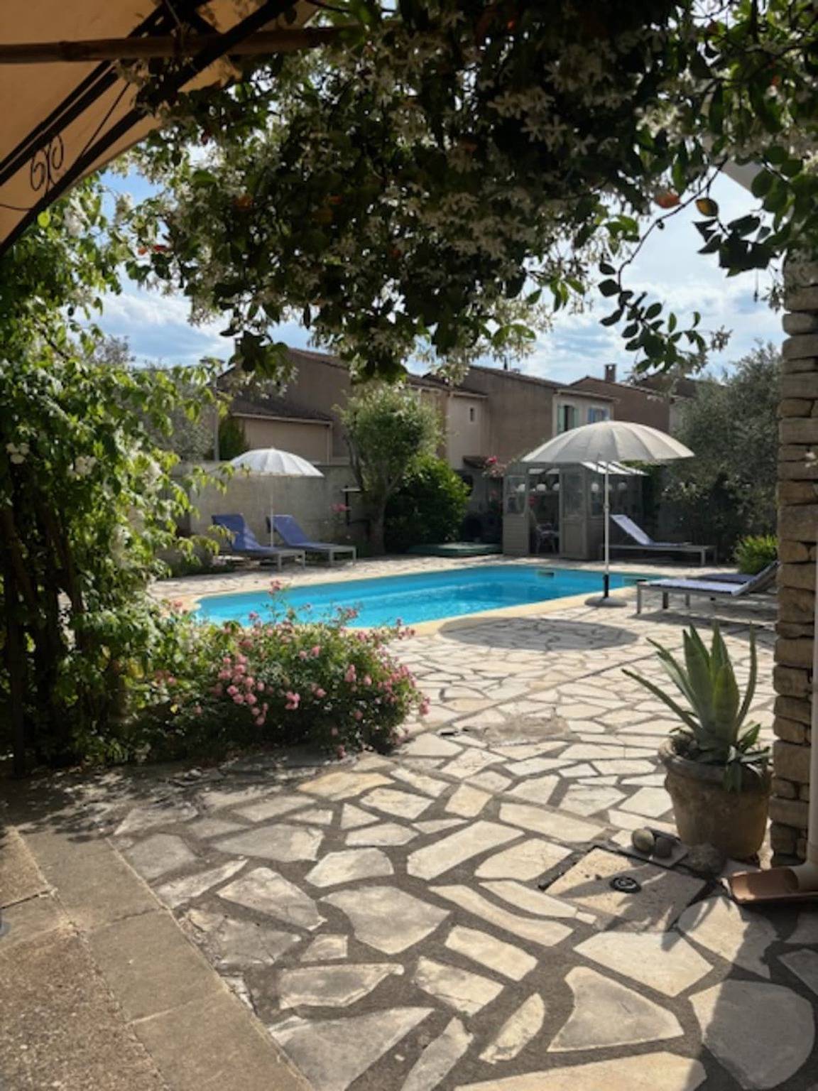 Ferienhaus für 6 Personen mit Pool in L'Isle-sur-la-Sorgue, Vaucluse