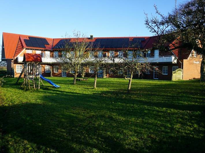 Ferienhaus für 2 Personen, mit Balkon und Balkon/Terrasse, mit Haustier in Hasselberg