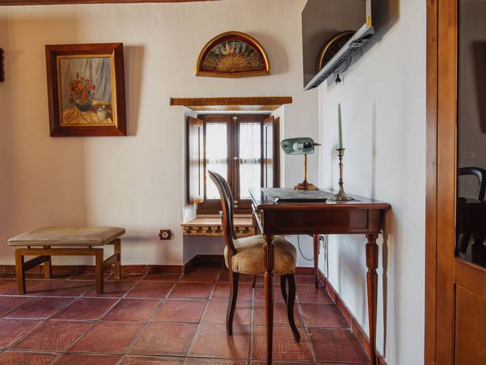 Chalet para 2 personas, con jardín y piscina en Valles Oriental - 4