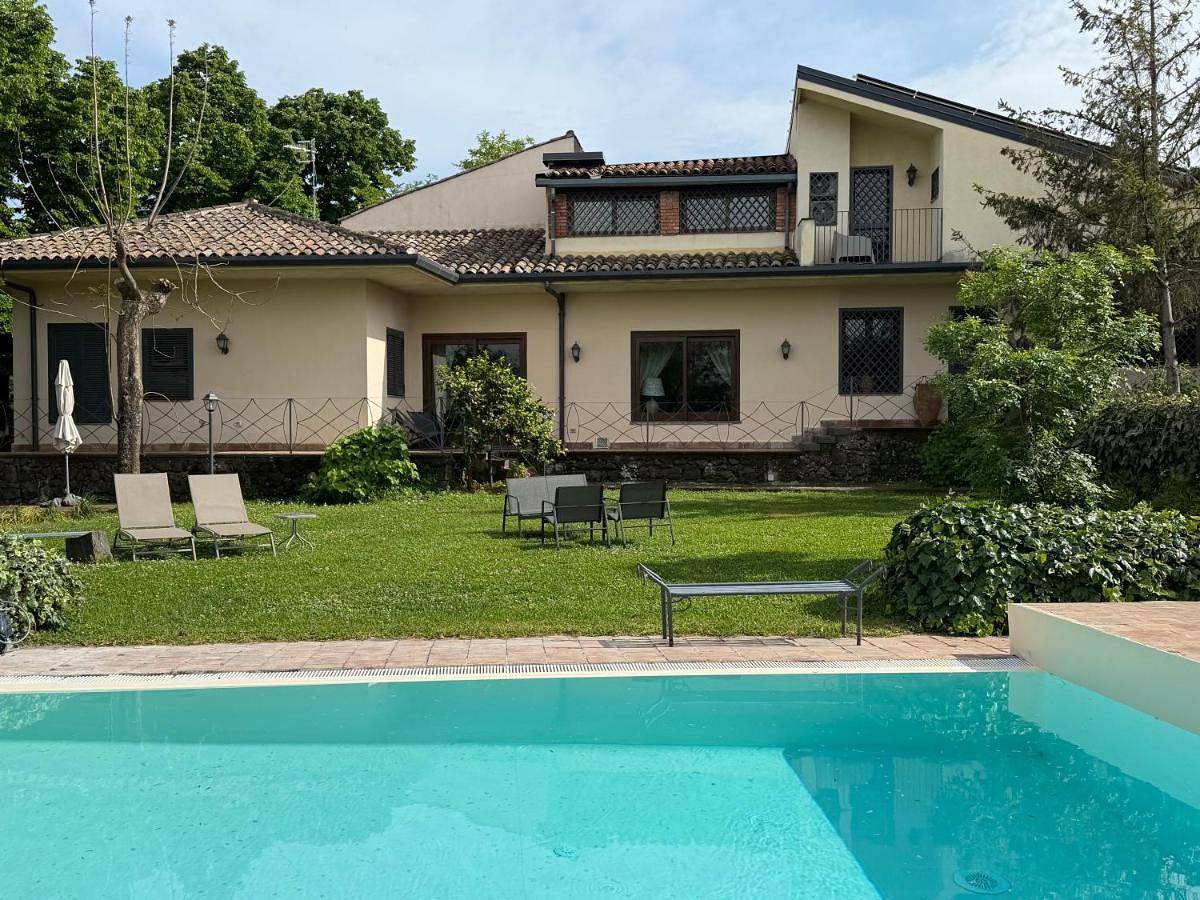 Villa with Private Pool in Linera, Santa Venerina