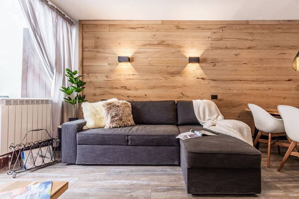 Comfortable apartment with direct access to the Cervinia slopes in Cervinia Cielo Alto, Valtournenche