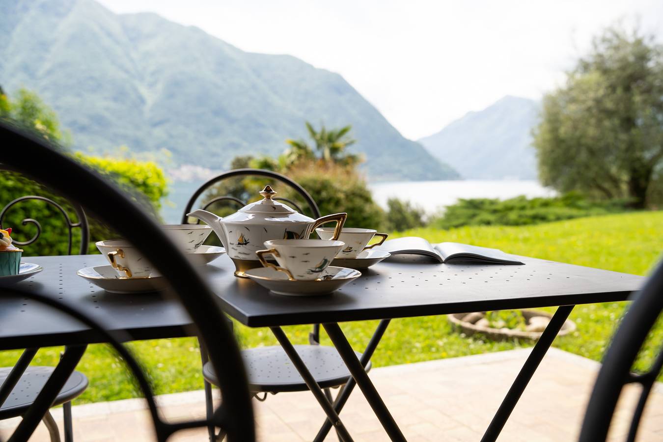 Appartamento intero, Lakeside Haven: Appartamento moderno con vista sul lago e parcheggio in Sala Comacina, Sala Comacina e dintorni