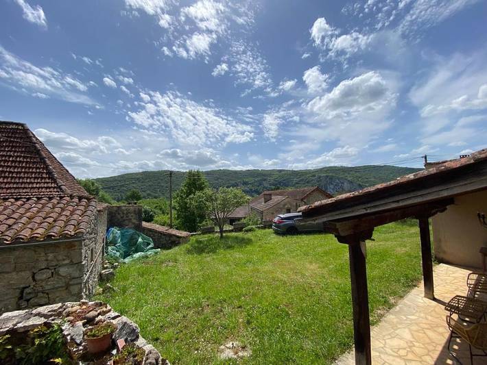 Location de vacances pour 11 personnes, avec terrasse et vue, animaux acceptés à Tour-de-Faure - 3