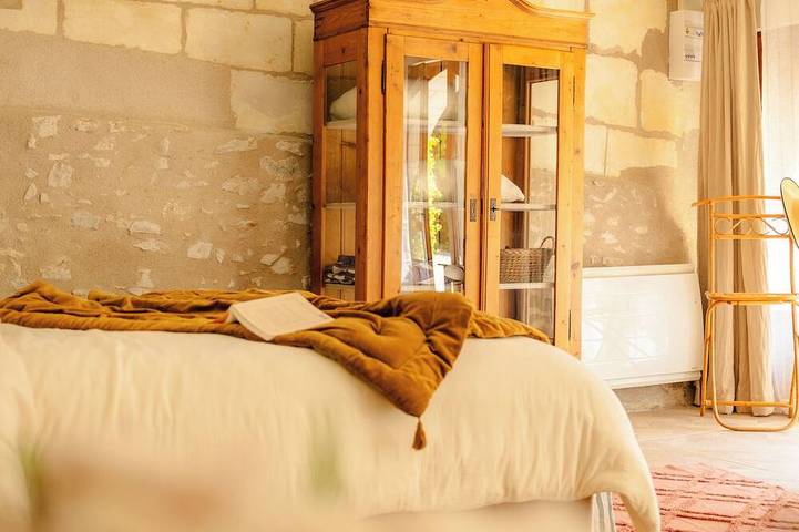 Location de vacances pour 2 personnes, avec jardin à Gennes - 4