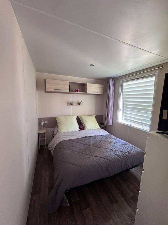 Camping pour 4 personnes, avec piscine et terrasse ainsi que vue et jardin à Palavas-les-Flots - 4