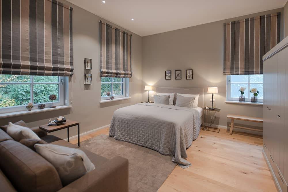 Ganze Wohnung, Luxuriöse Ferienwohnung  tom Brok im  Karl-Georgs-Forst; Hunde willkommen in Friedeburg, Landkreis Wittmund