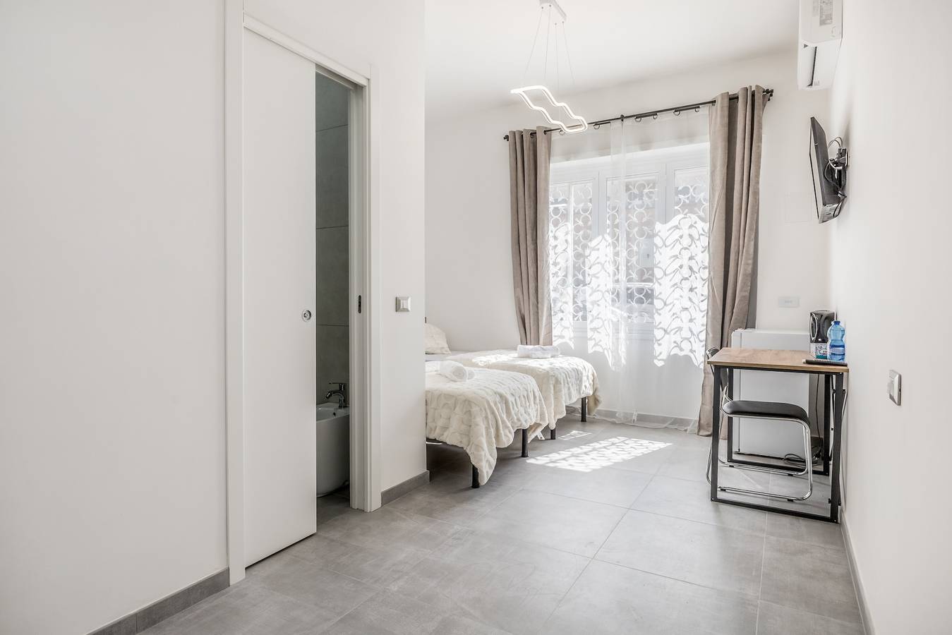 Kamer 'Gordiani Guest House - Blue' met Wi-Fi en airconditioning, foto 8