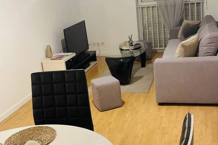 Ganze Wohnung, Two-room apartment in Chartrons for 4 people in Bordeaux, Bordeaux und Umgebung