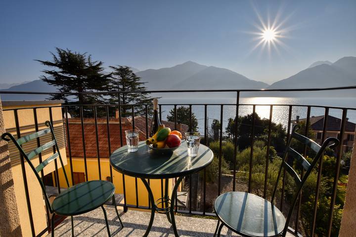 Ferienwohnung für 4 Personen, mit Balkon und Seeblick am Comer See - 2