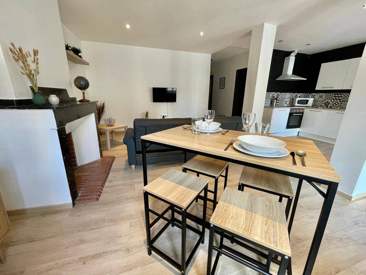 Appartement entier, L Apaméen - Cœur De Ville in Pamiers, Ariège