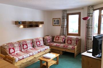 Gîte pour 6 personnes, avec balcon à La Perrière