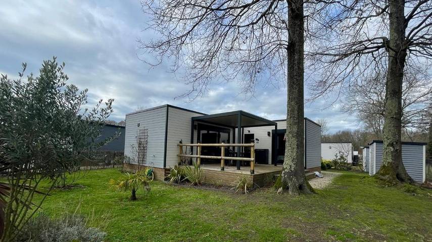 Maison d’hôte pour 4 personnes, avec terrasse ainsi que jardin et piscine à Les Mathes