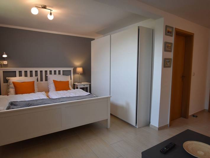 Ganze Wohnung, Gemütliche Ferienwohnung mit Garten in Robertsdorf in Robertsdorf, Blowatz
