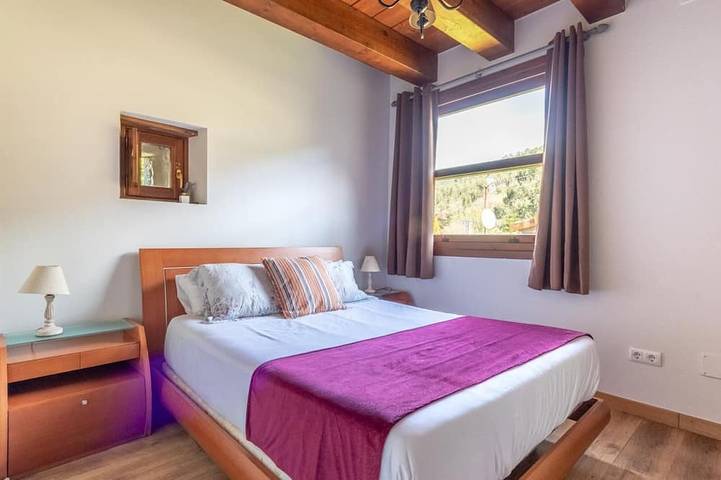 Ganze Wohnung, Ruhiges Haus in Otañes, nahe Strände, Wandern, WIFI, kostenloses Parken in Castro-Urdiales, Kantabrische Küste