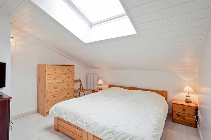 Gîte pour 8 personnes, avec balcon dans Casino De Brides Les Bains - 3