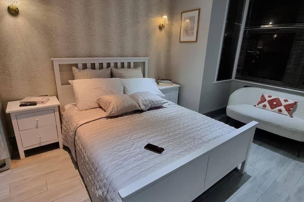 Ganze Wohnung, Chic Luton Centre - Apartment Nr Luton Airport -Free Parking in Luton, Chiltern Hills