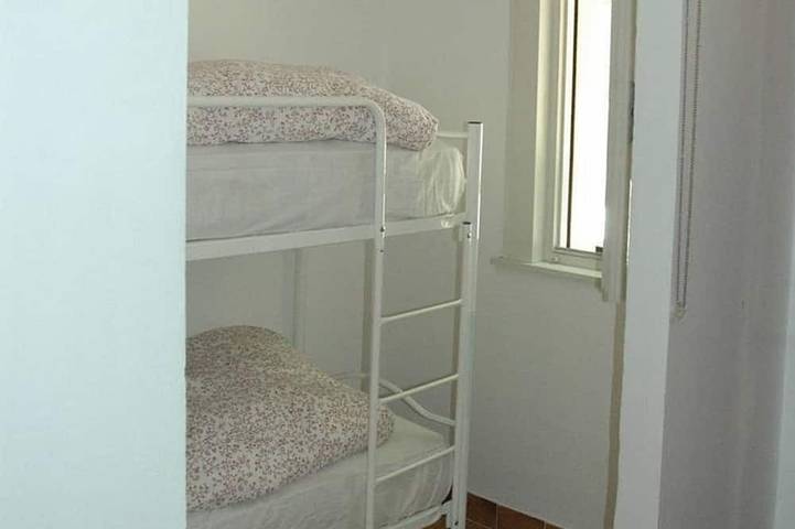 Ganze Wohnung, House by the sea 6 in Le Ginestre, spiaggia centrale, Duino-Aurisina