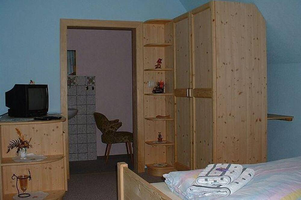 Ganze Wohnung, Ferienwohnung im Wohnhaus - Ferienwohnung Haus Waldeck in Hermsdorf, Mittlere Erzgebirge
