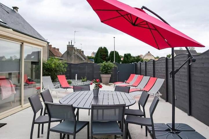 Gîte pour 8 personnes, avec jardin, animaux acceptés