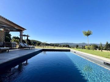 Location De Vacances pour 11 Personnes dans Lauris, Parc naturel régional du Luberon, Photo 2