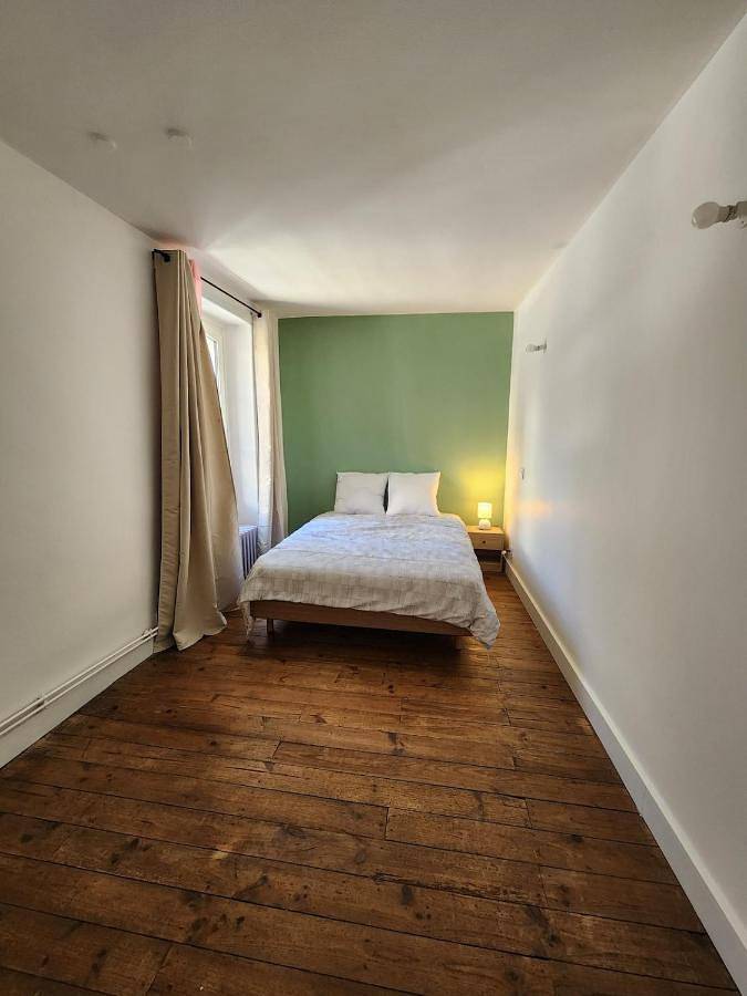 Gîte pour 4 personnes, avec Balcon et Vue à Allassac - 4