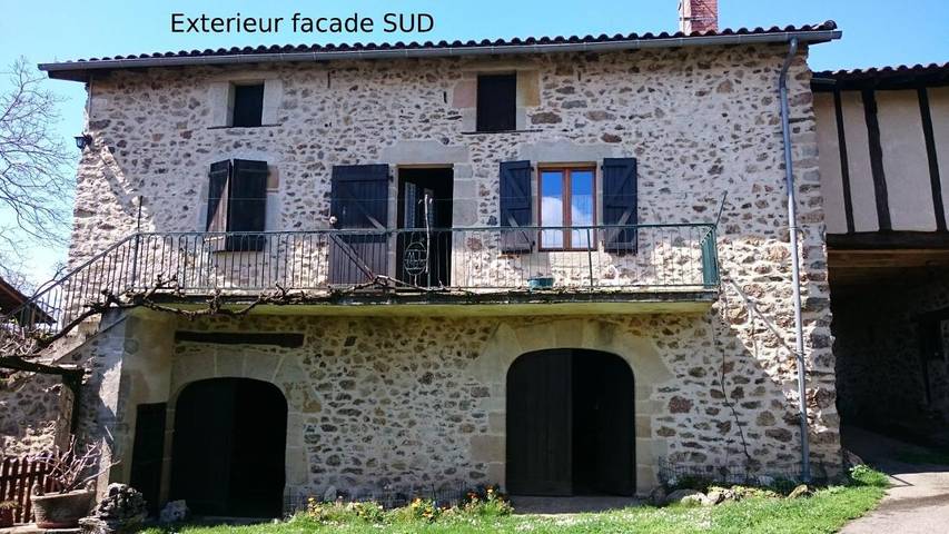 Location de vacances pour 5 personnes, avec jardin et balcon, animaux acceptés à Bagnac-sur-Célé - 2