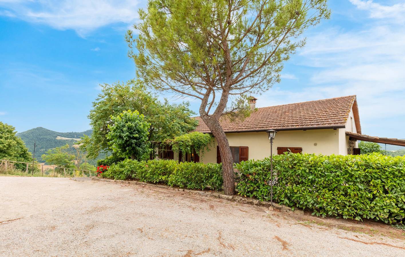 Geheel vakantieappartement, Appartement op het platteland met zwembad en parkeerplaats - 1km van Monte Santa Maria Tiberina in Monte Santa Maria Tiberina, Valtiberina