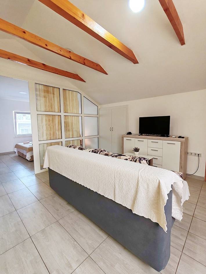 Gîte pour 4 personnes, avec jardin dans Neum - 4