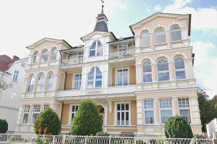 Villa für 4 Personen, mit Balkon in Bansin