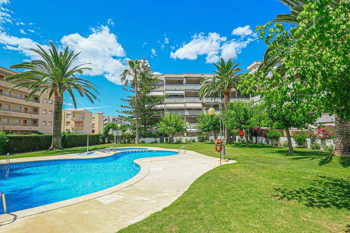 Holiday rental for 6 people, with garden and pool in Cambrils